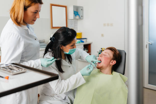 Best Broken or Chipped Tooth Repair in Wilmer, TX